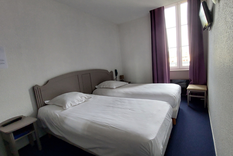 chambre double hotel espalion